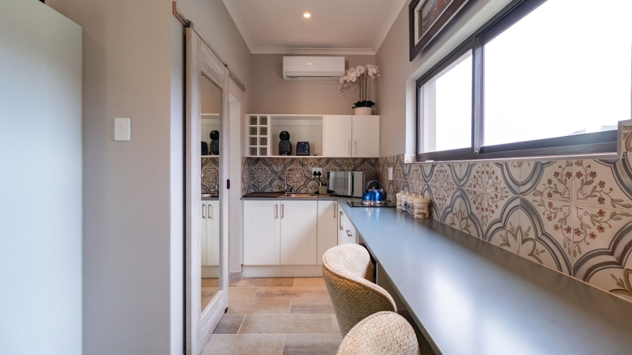 6 Bedroom Property for Sale in Tre Donne Estate Western Cape